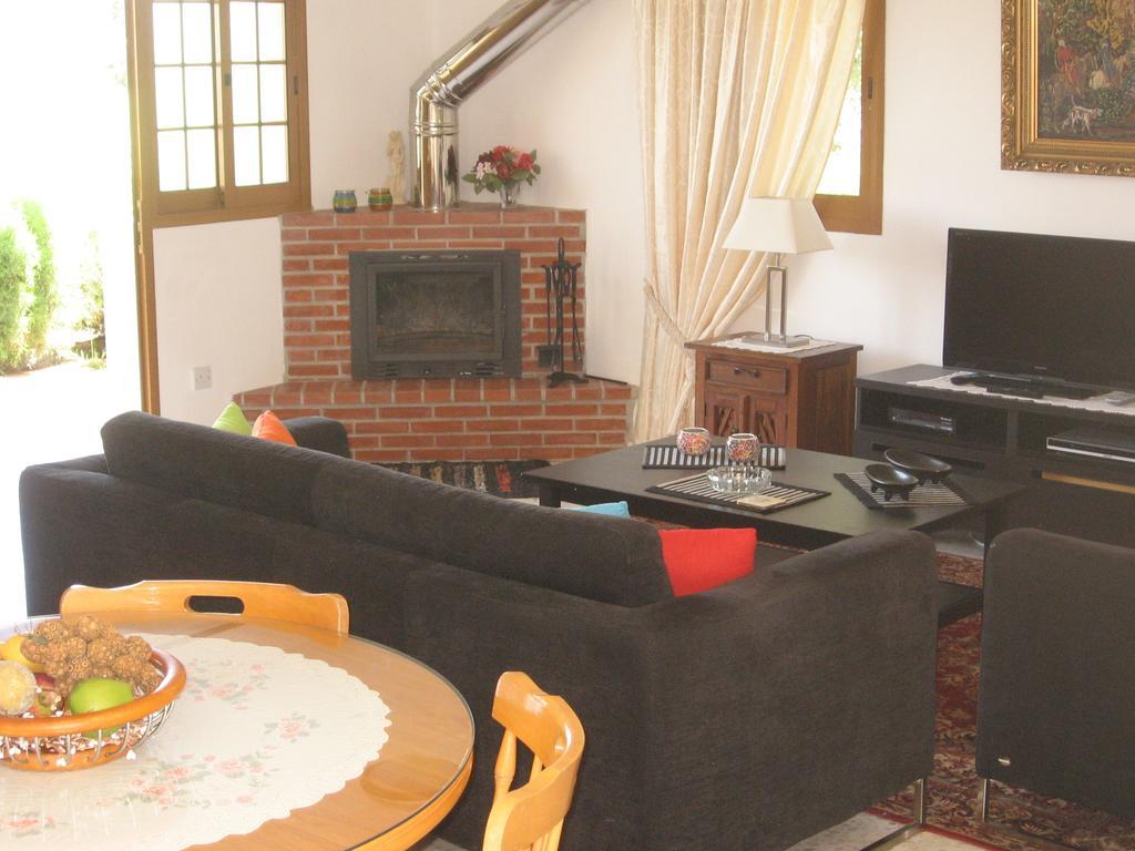 Zena Holiday Villa Pissouri Habitación foto